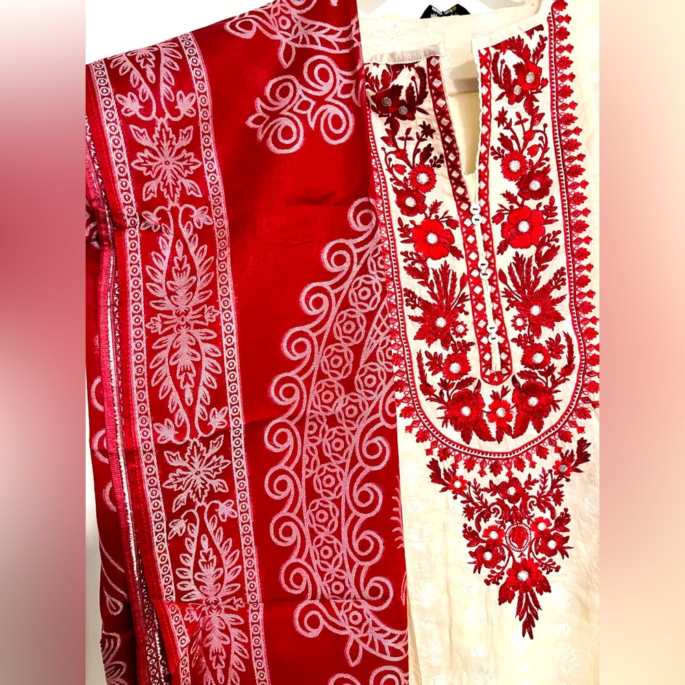 Pakistani 3 piece suit